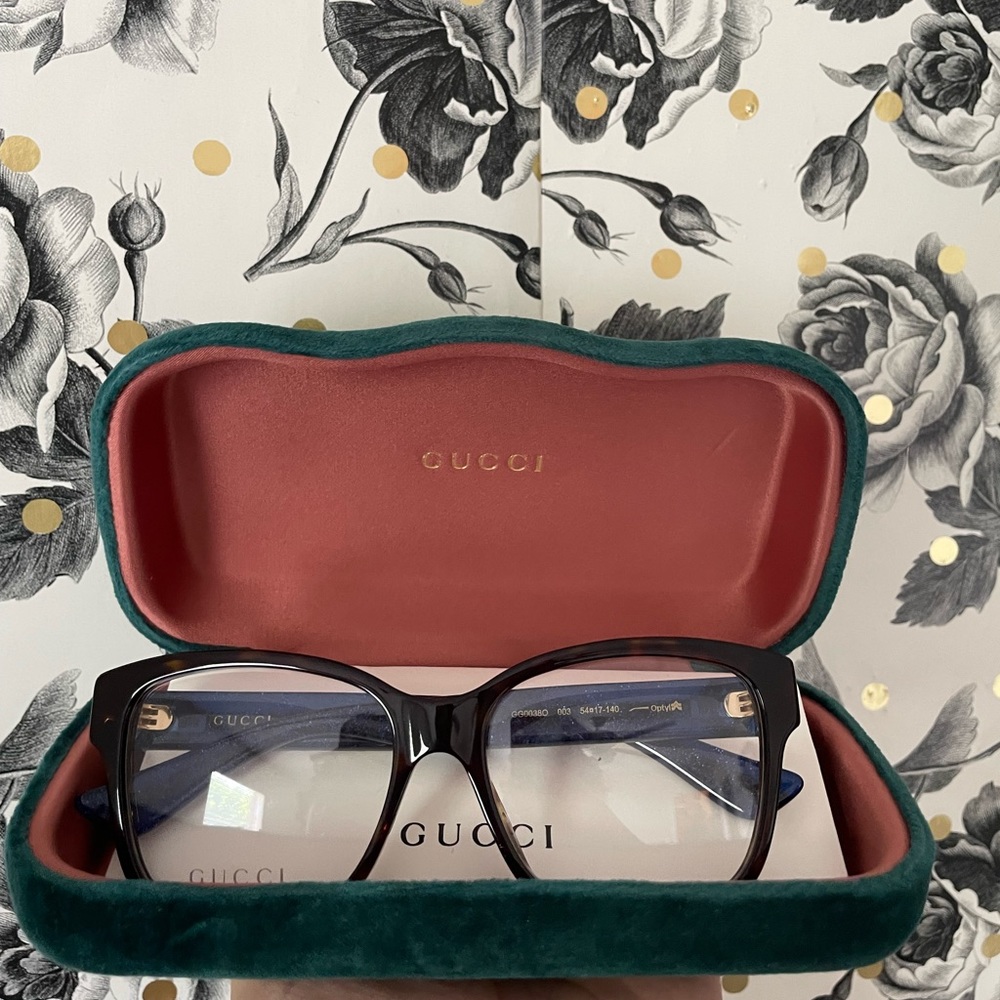 Tortoise & Blue Gucci Eyeglasses 👓 🤓